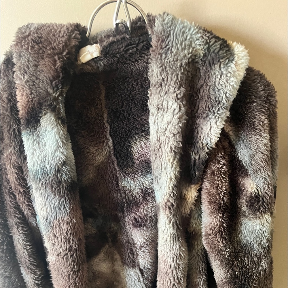 Hem & Thread fluffy hooded jacket one size